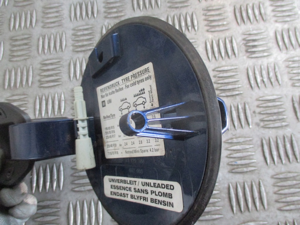 фото №5, Кришка заливної пального opel zafira b 05-08r z21b