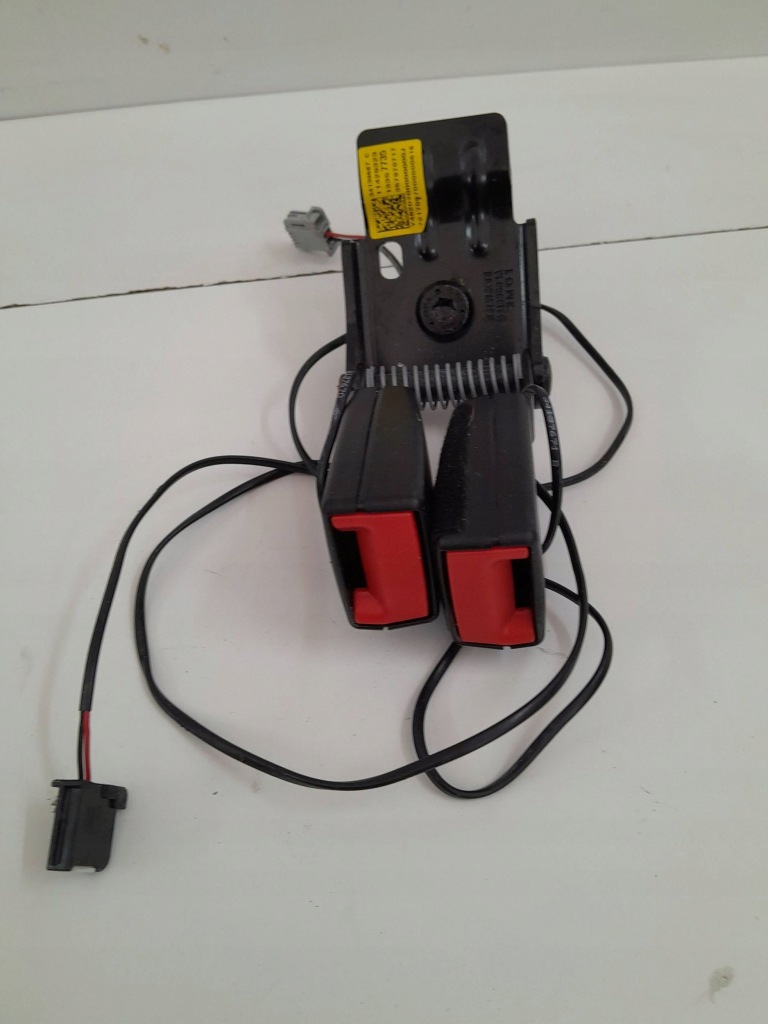 фото №1, Opel adam 2014 ремни безопасности 13357735