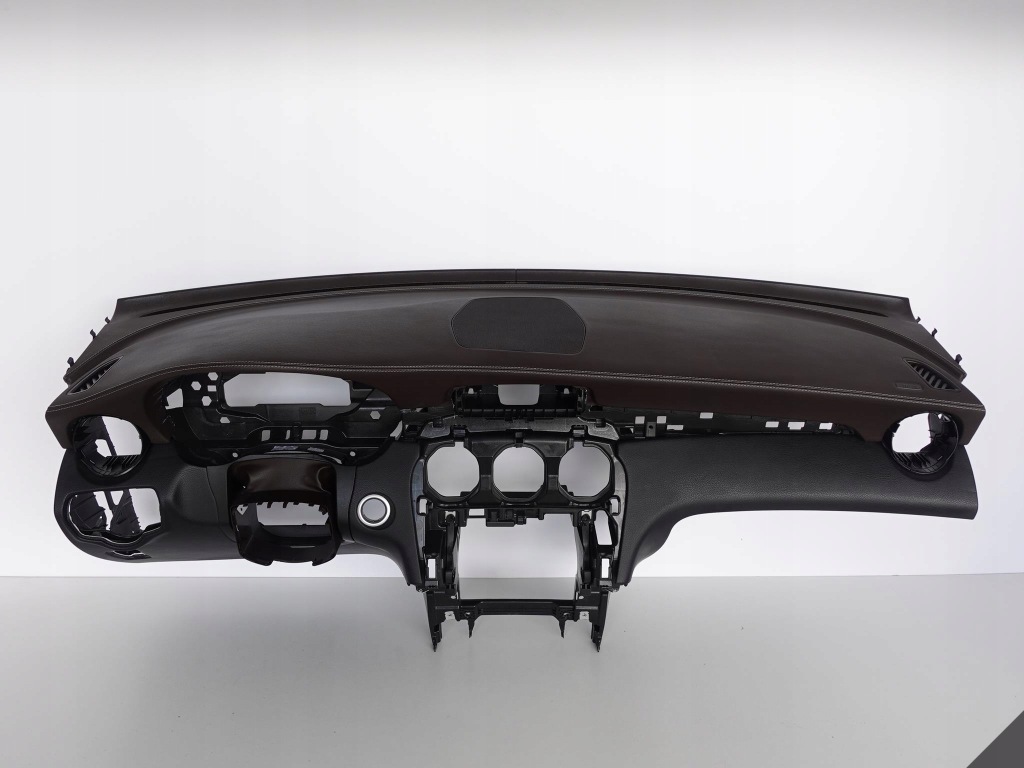 фото №1, Mercedes glc x253 15- консоль приборная панель кожа коричневый org