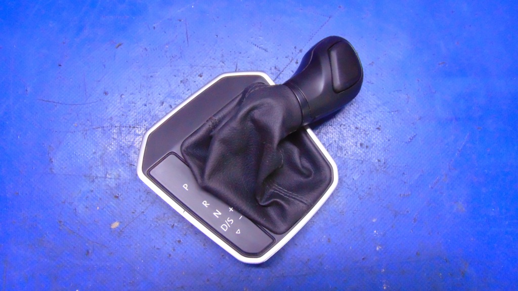 фото №1, Ручка переключения передач чехол volkswagen t6 15-21 rok