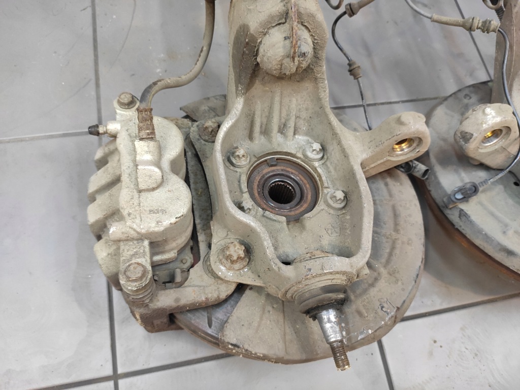 фото №8, Jeep cherokee kl 2.0 crd 13-18 поворотний кулак abs супорт диск правий лівий перед