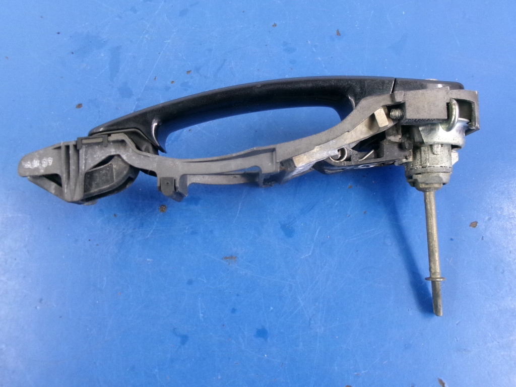 фото №10, Seat toledo iii замок зажигания ручка перед левая+ вкладка 1k0905851b