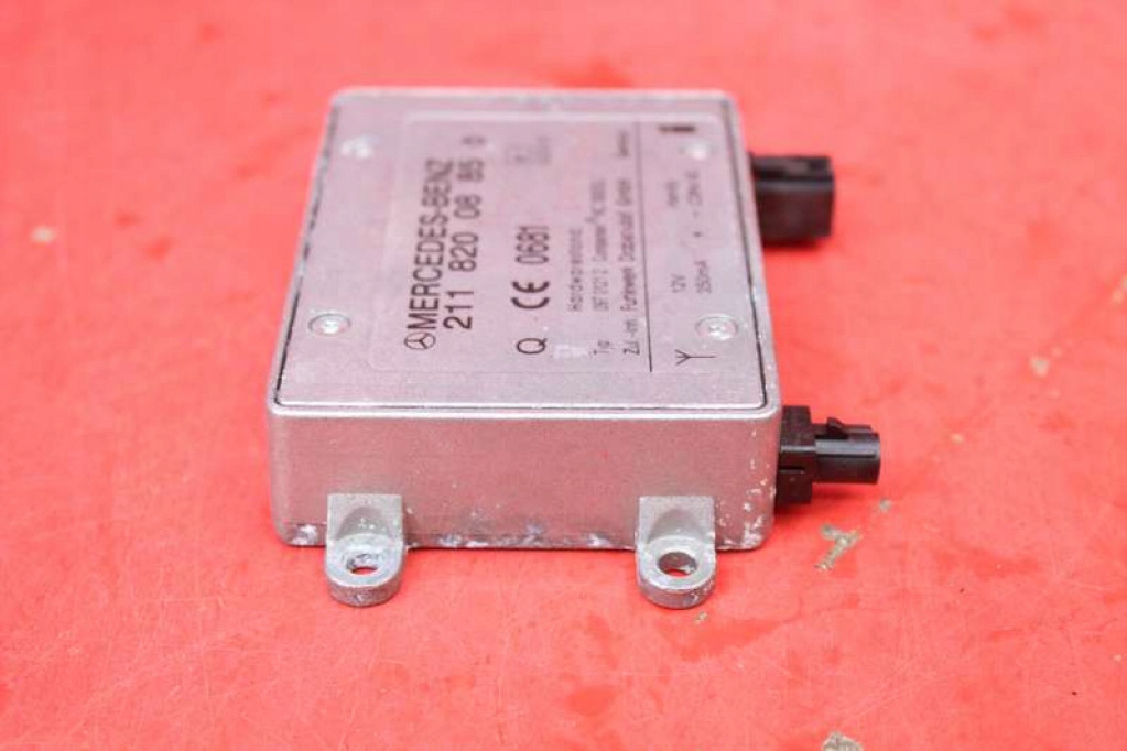 фото №6, Усилитель антенны a2118200885 mercedes cls c219 w219 04-08