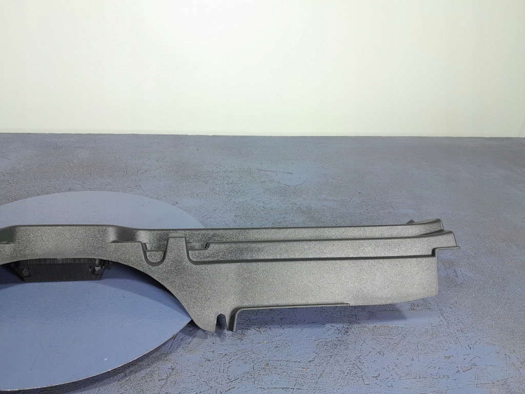 фото №5, Volvo xc40 i lift защита порог багажника поперечина заднего 31440884