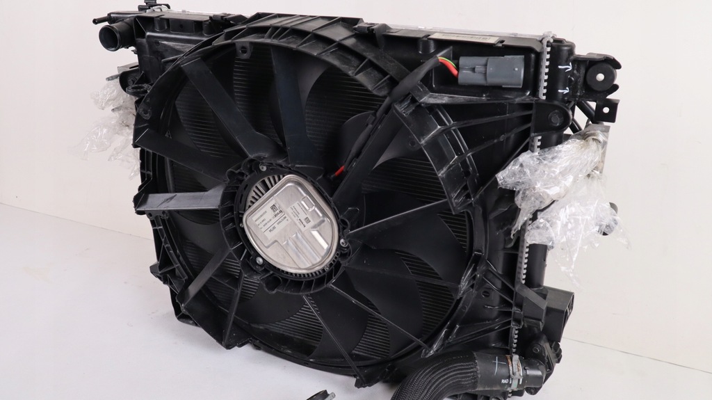 фото №14, Jeep wrangler jl 2.0 t 18- радіатор радіатор комплект 68272755ad