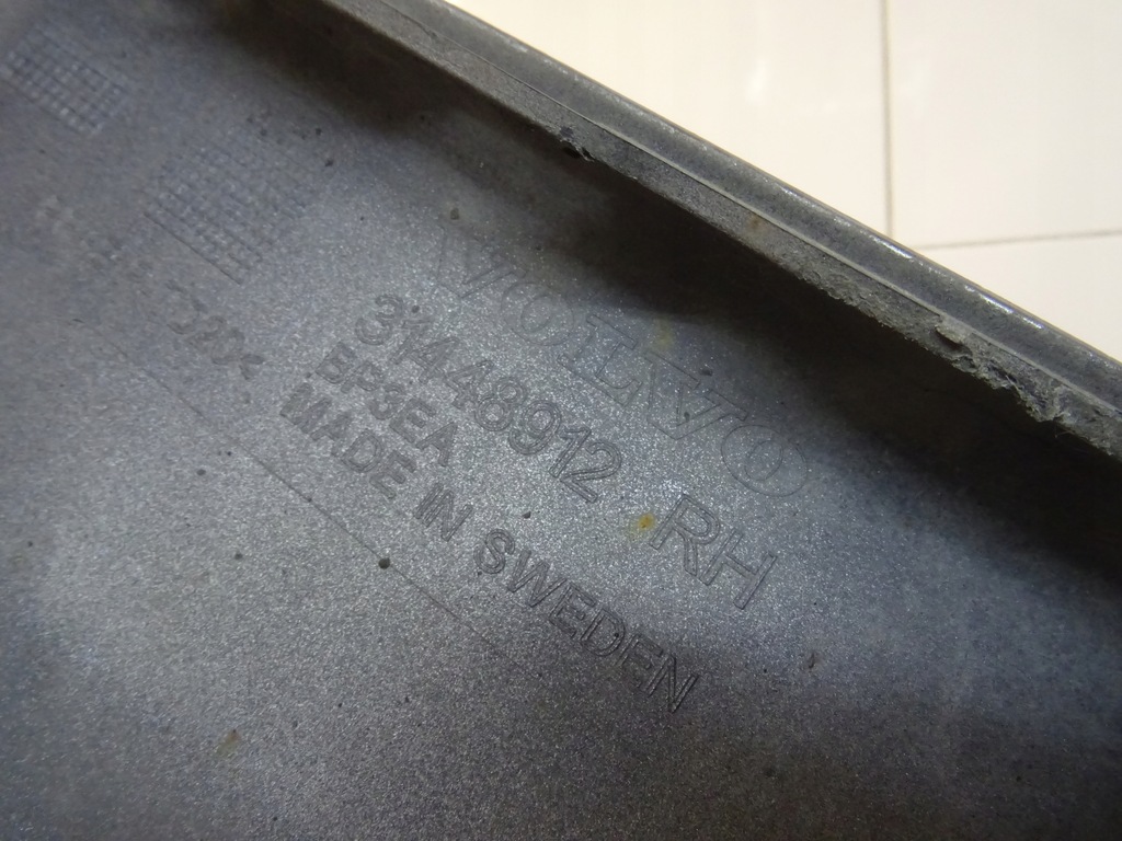 фото №14, Volvo s60 iii v60 ii молдинг поріг права 31448912 llu