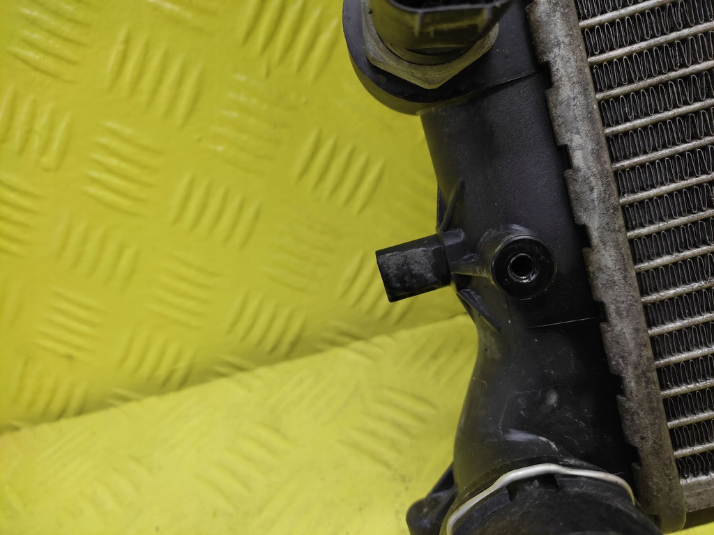 фото №4, Seat leon i 1.4 радиатор wody