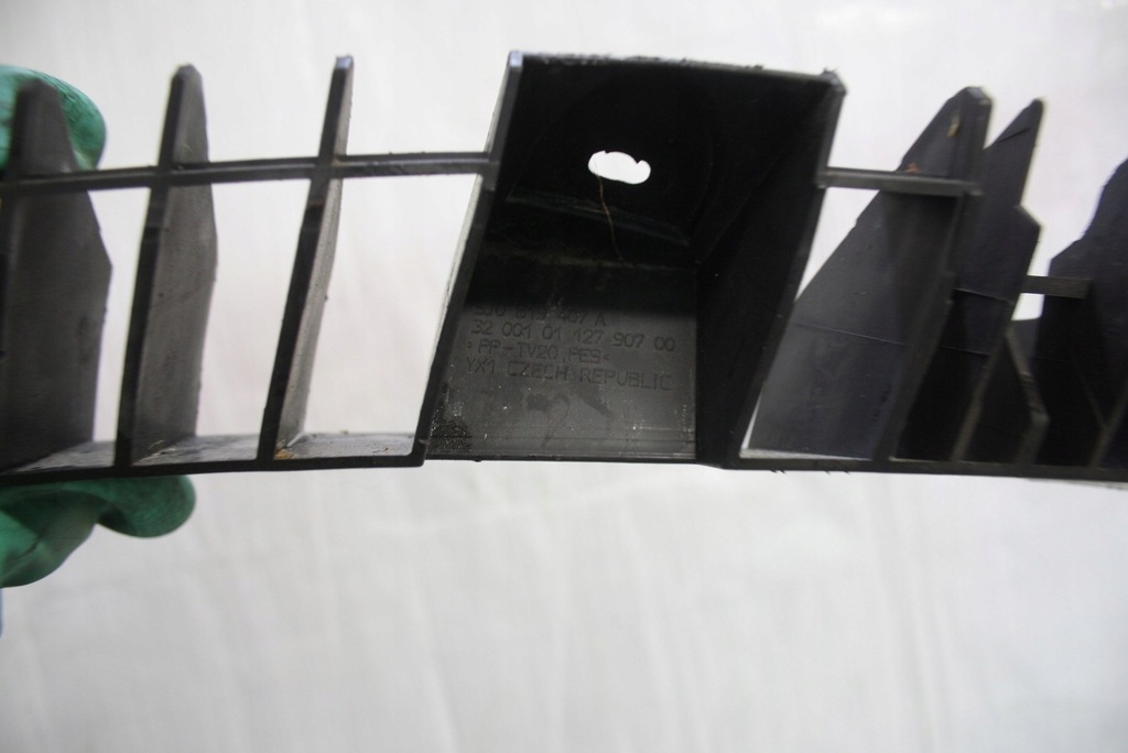 фото №7, Skoda fabia ii напрямна бампера перед 5j0819407a