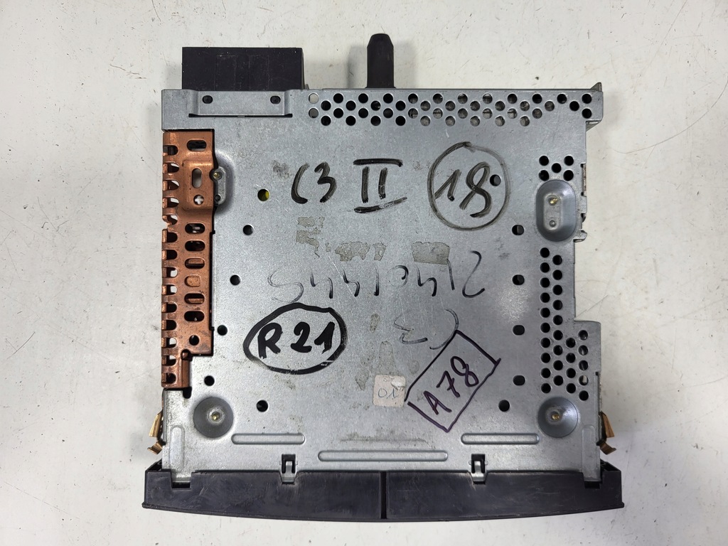 фото №4, Радио cd проигрыватель citroen c3 ii 98032839xt