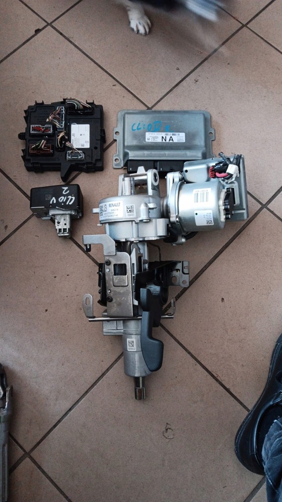 фото №1, Набор стартовый renault clio v 1.0 tce состояние jak новый