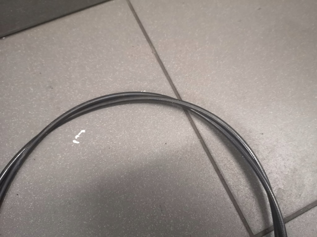 фото №8, Трос капот audi a4 b7 uk 8e2823531g