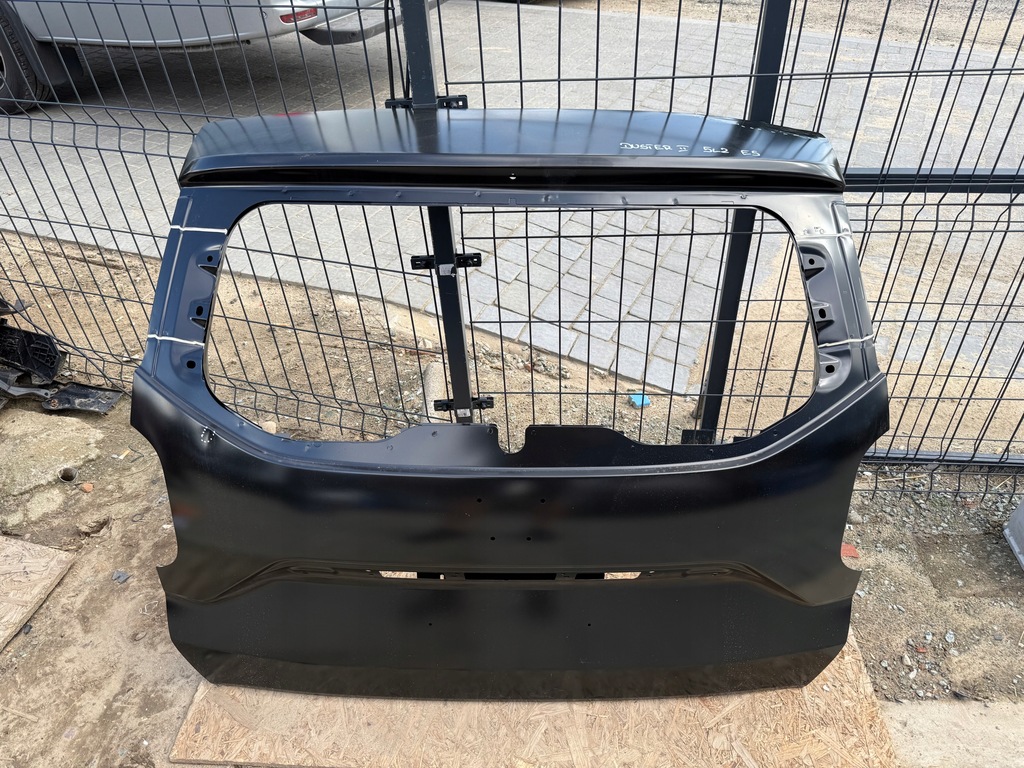 фото №1, Dacia duster ii крышка багажника задняя nowa оригинальная