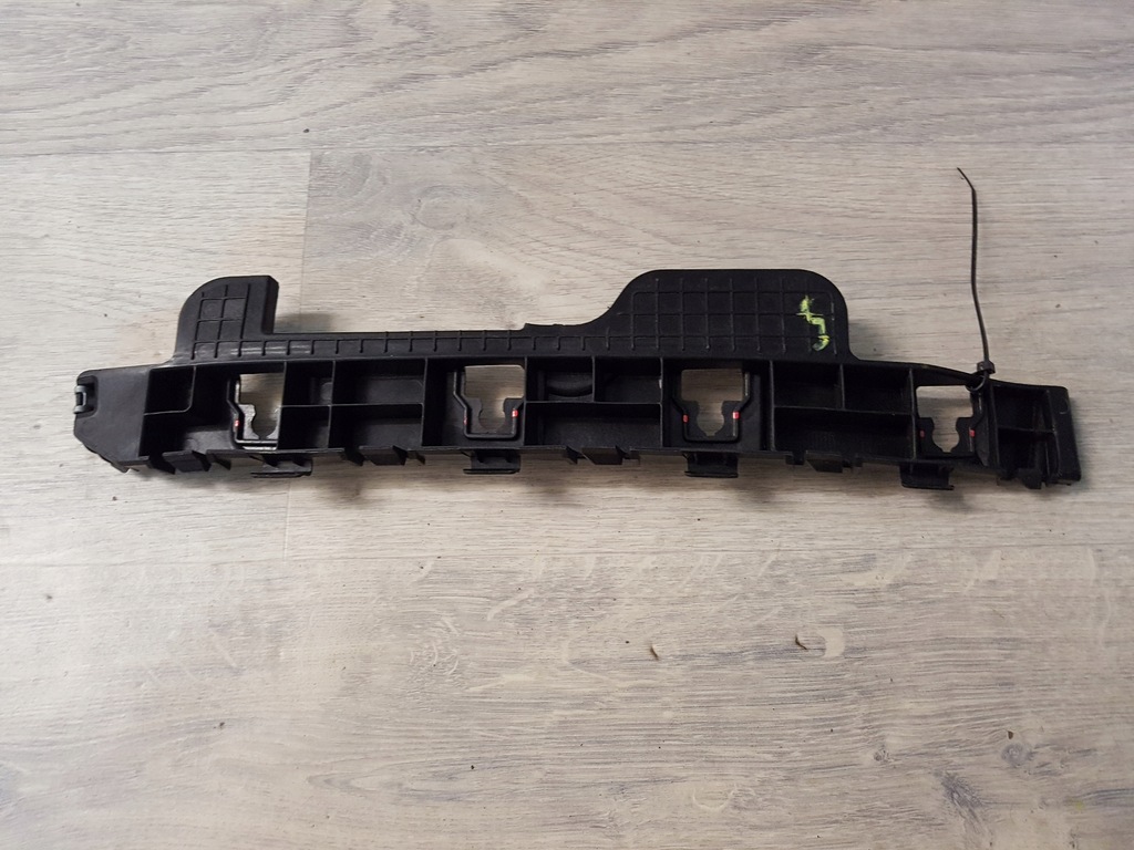 фото №1, Hyundai ioniq 16-21 направляющая кронштейн правый задняя