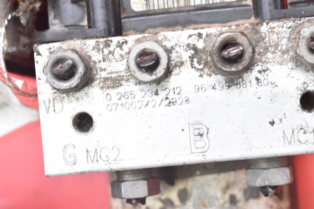 Купити Насос abs 9649988180 fiat scudo 2 ii 2.0 hdi 136 km 07-16