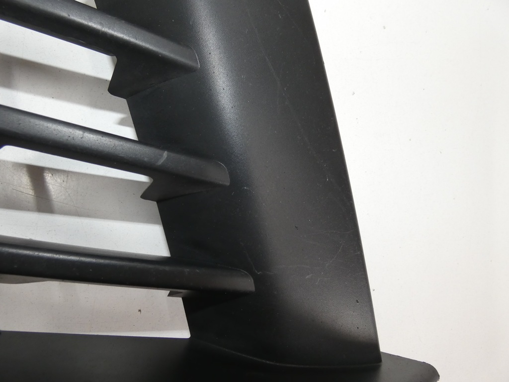 фото №10, Решітка бампера peugeot expert iii права 377.