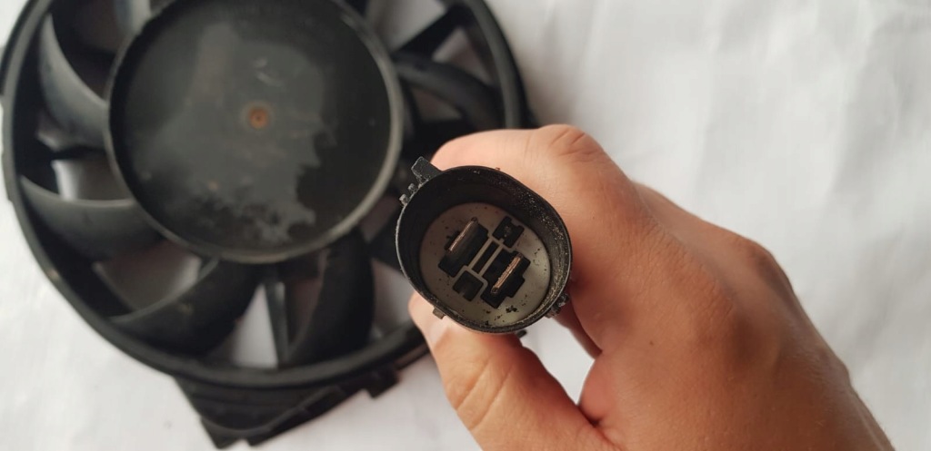 Volvo v90 s90 xc90 xc60 v60 s60 xc40 вентилятор вентилятор радиатора 31368212 Оригинал