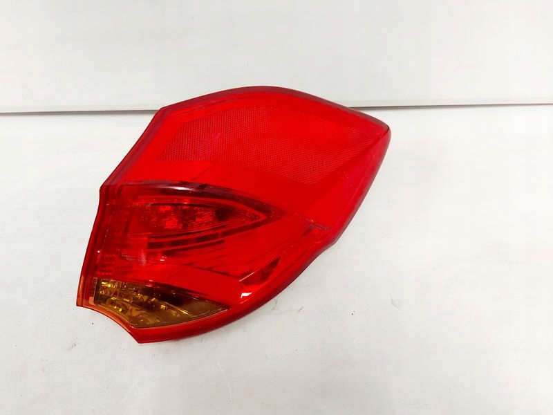 фото №4, Kia ceed ii hb лампа правый задняя led 92402-a20