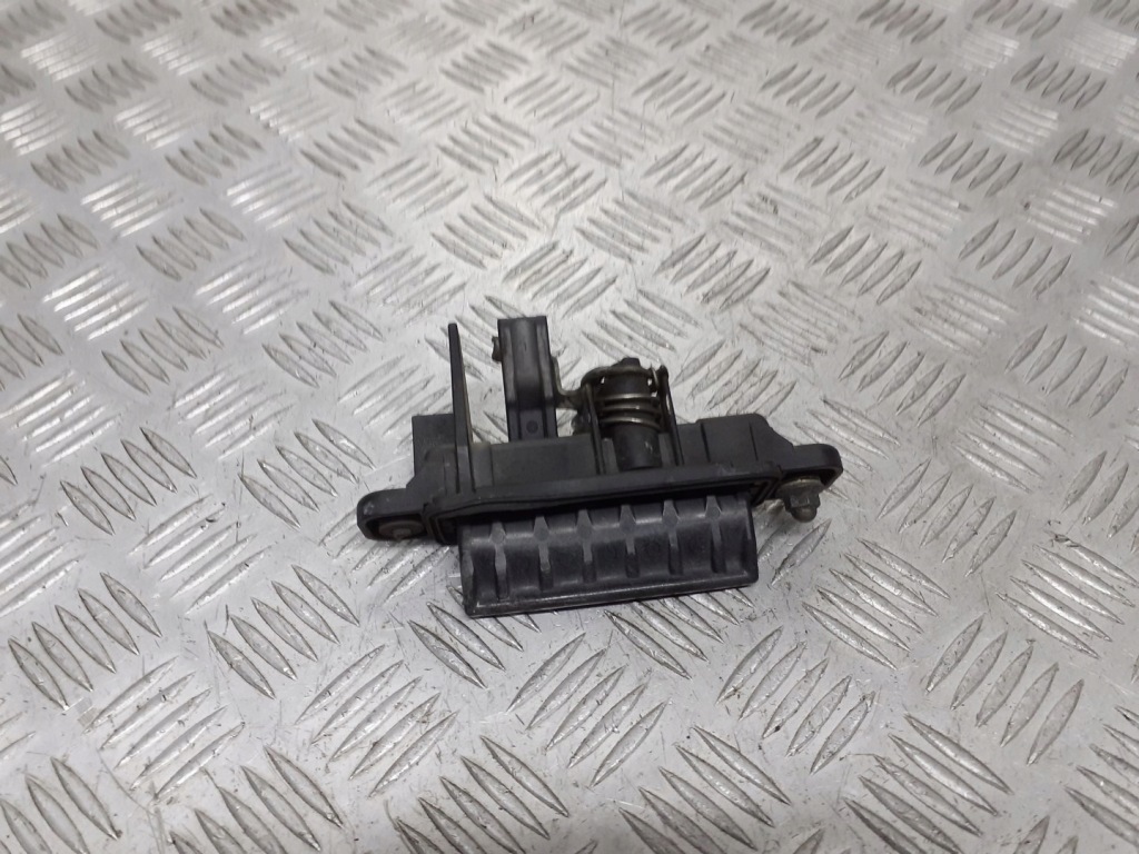 фото №2, Ручка крышки багажника mazda 3 bk