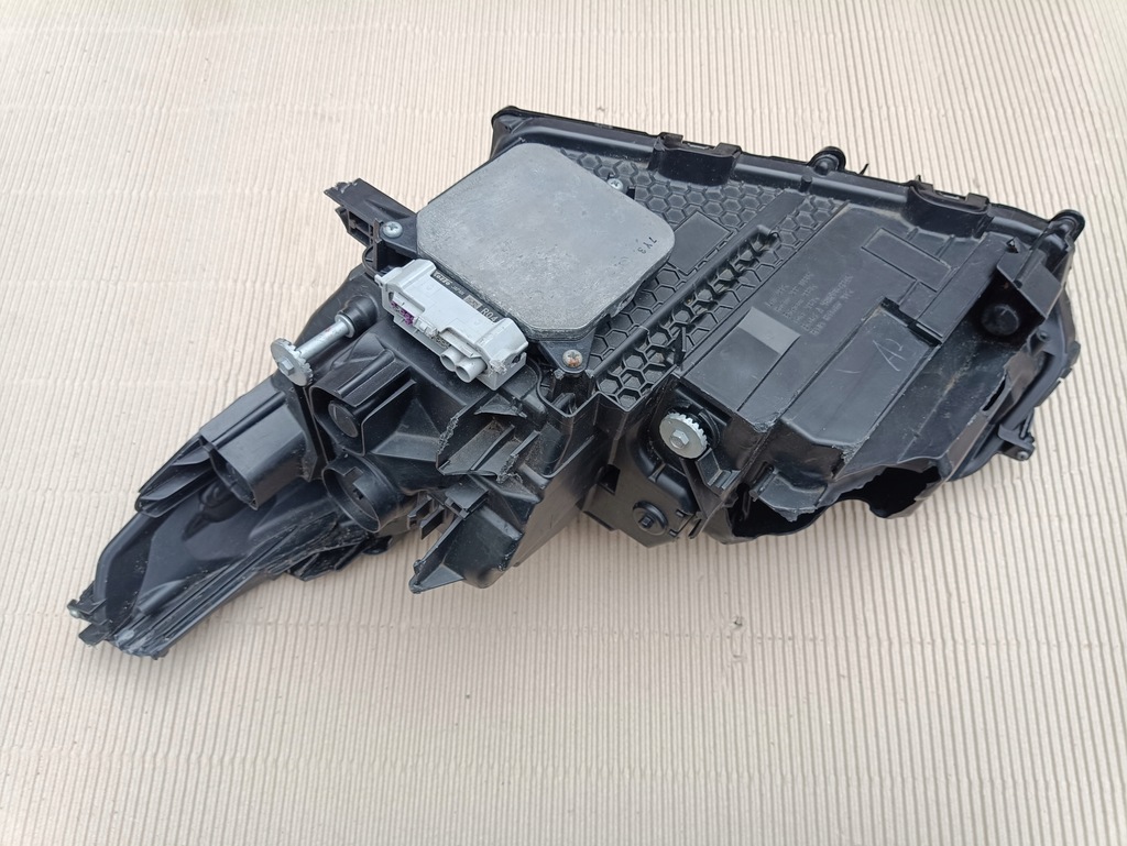 фото №10, Лампа перед правая lexus nx300h lift europa