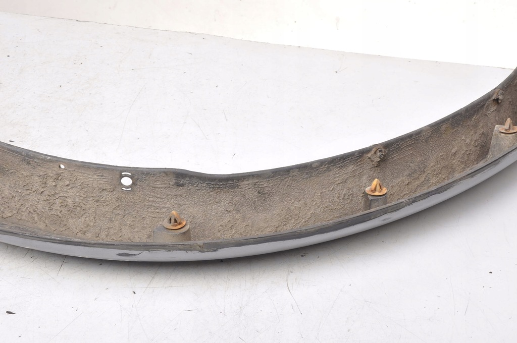 фото №13, Ford ranger iii накладка крила правий перед