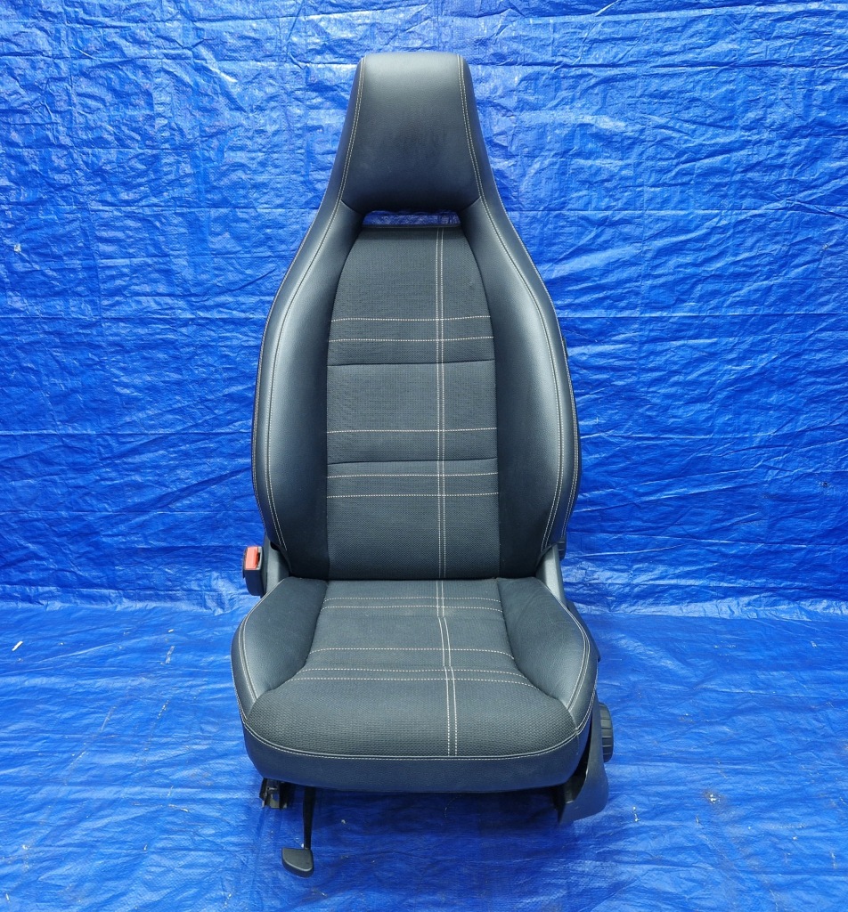 фото №11, Mercedes w176 оригінальний набір салону сидіння ковшові заднє сидіння обшивки