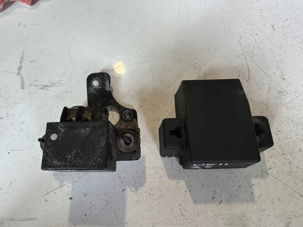 фото №3, Jeep grand cherokee wk 2 ii реле модуль запуск стоп