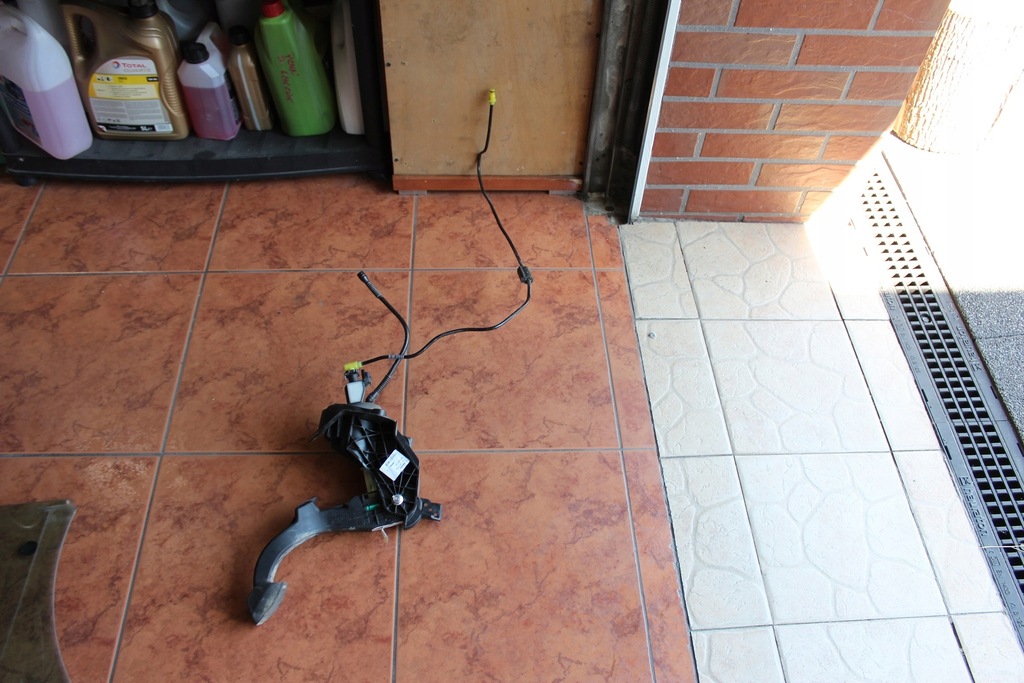 фото №1, Peugeot expert iii педаль сцепления kompletny 21rok orygina