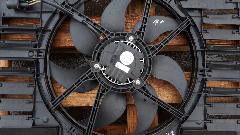 фото №11, A4 b9 lift вентилятор радиатора модуль a5 8w