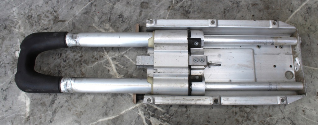 фото №7, Подголовник пиротехнический bmw e46 cabrio левый правый