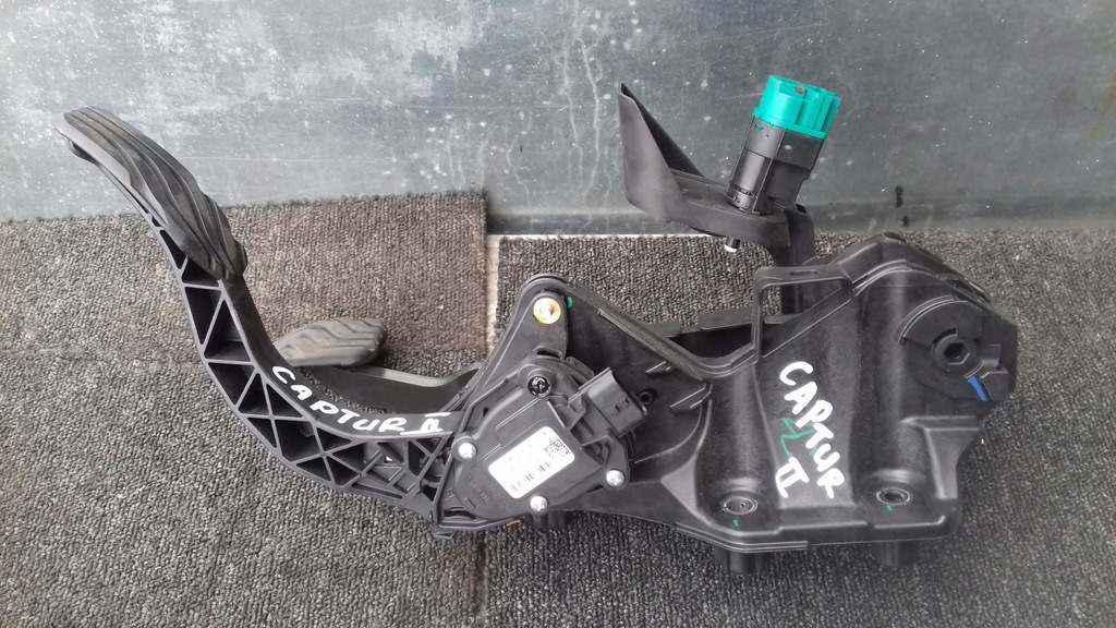 фото №2, Педаль гальма газу 180100879r renault captur ii