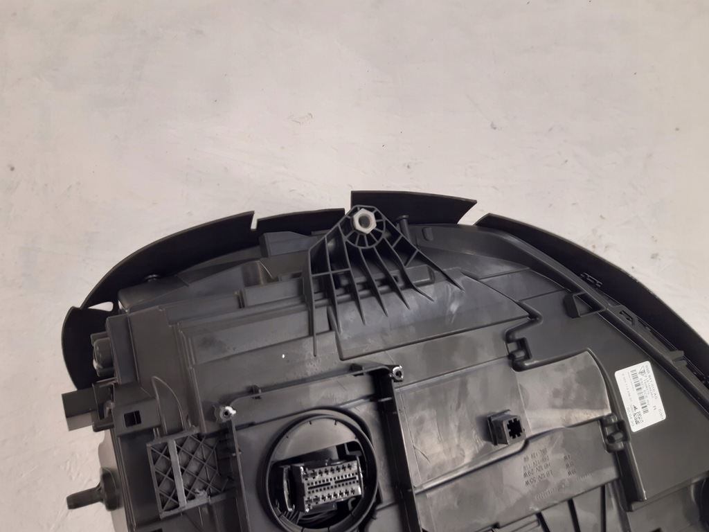 фото №9, Porsche macan lift 95b лампа full led права