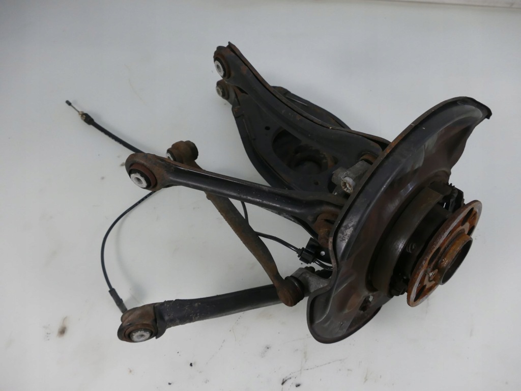 фото №1, Mercedes a207 w207 поворотний кулак важіль лівий задня