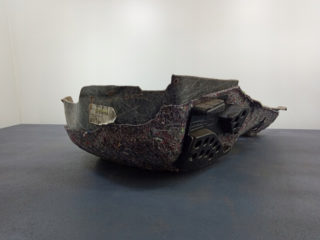 фото №4, Grand cherokee wk2 обшивка перед правая eu