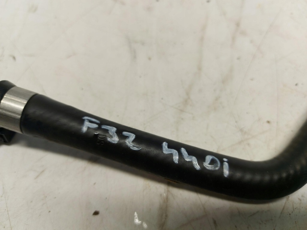 Bmw f32 f33 купе труба шланг воды 8616530 Доставка