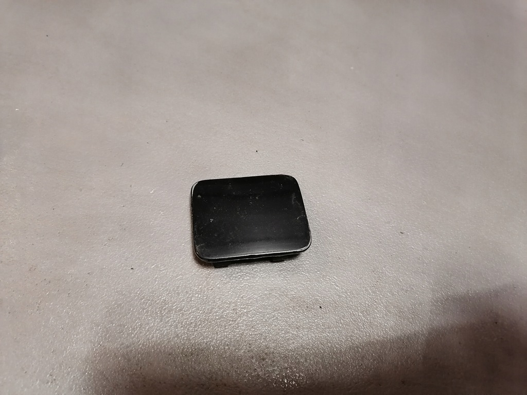 фото №1, Bmw 5 e39 заглушка фаркоп бампера задня 8159375