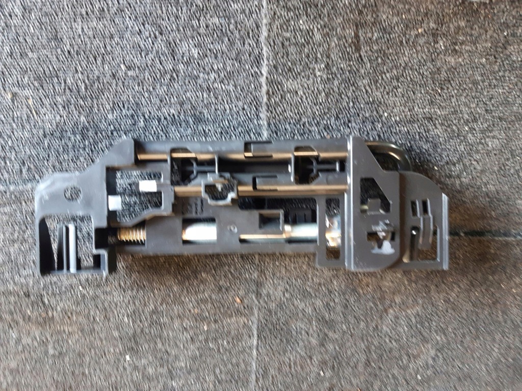 фото №12, Вушко ключ кронштейн 9824003180 peugeot 5008 ii