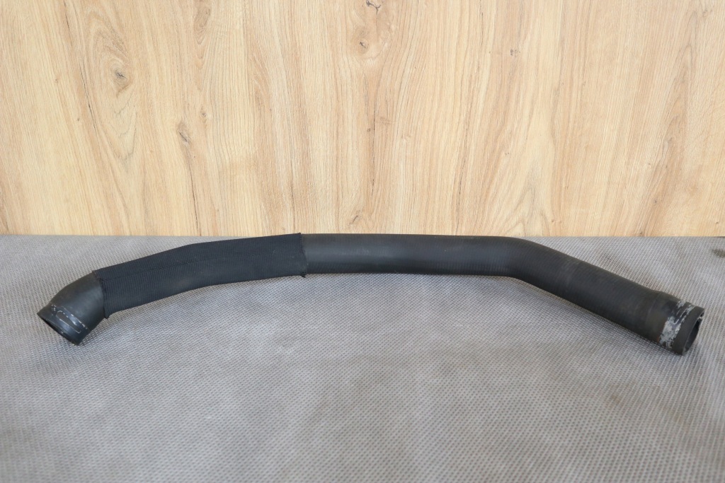 Купить Mercedes b-klasa w245 lift w169 шланг труба пабтрубок  воды 2.0 cdi 1695011882