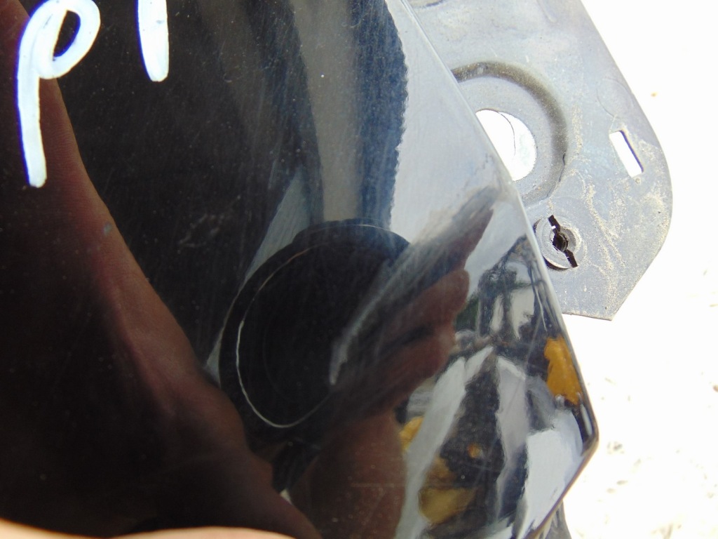 Крила правий перед vw tiguan 1 5n0 Ціна