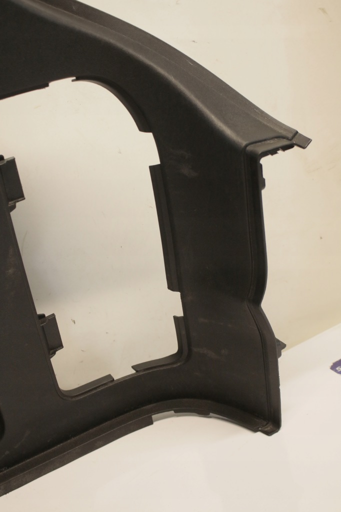 фото №3, Оббивка багажника права opel adam