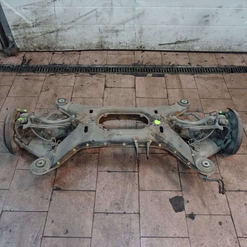 фото №1, Vw phaeton 3.2 v6 4x4 oś задня балка