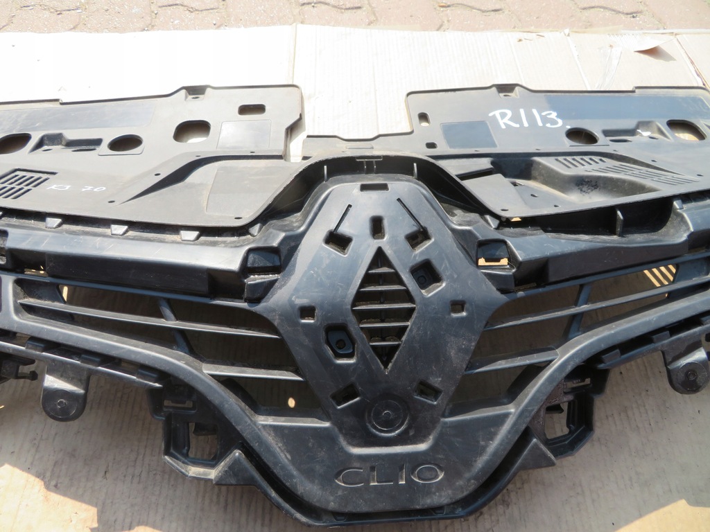 фото №6, Решітка радіатора решітка радіатора бампера renault clio iv 622563184r