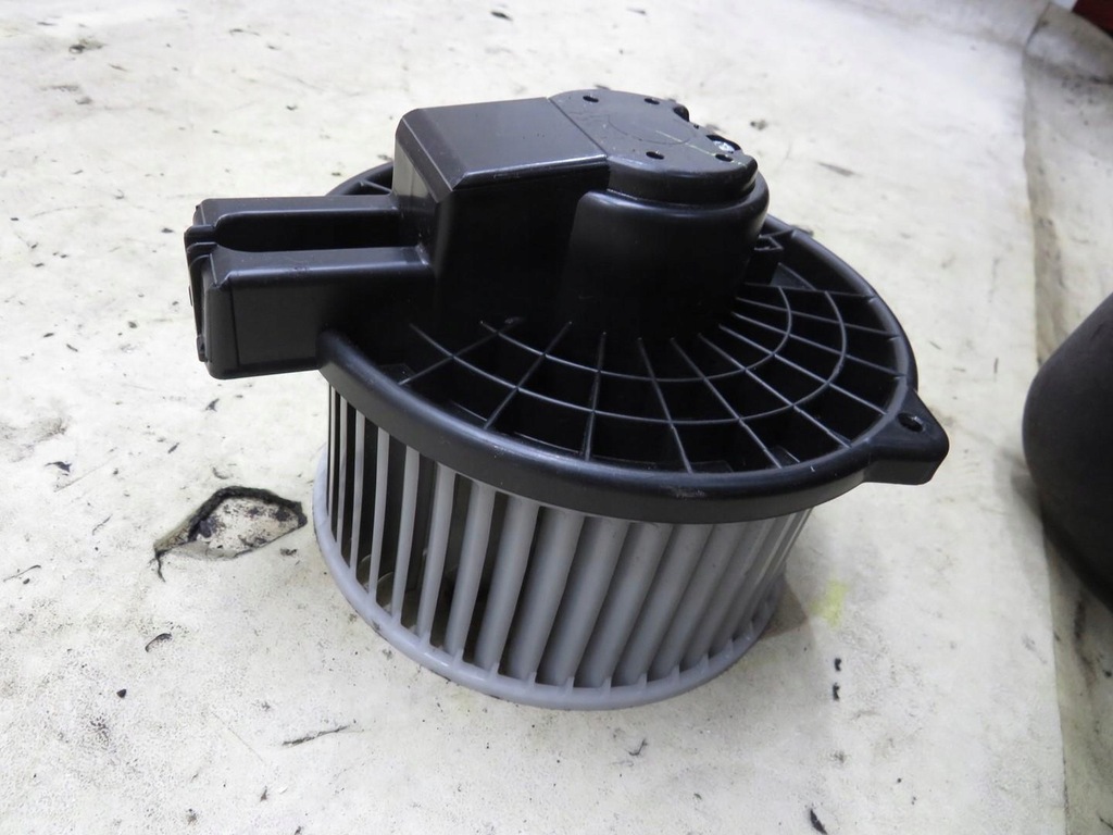 фото №6, Повітродувка вентилятор mazda 3 bm 2.2 d 13- hb111eg21-03