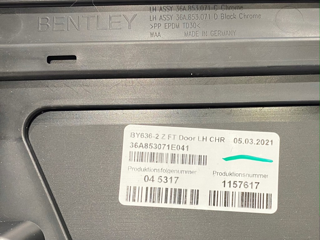 фото №7, Bentley bentayga накладка молдинг дверь l 36a853071
