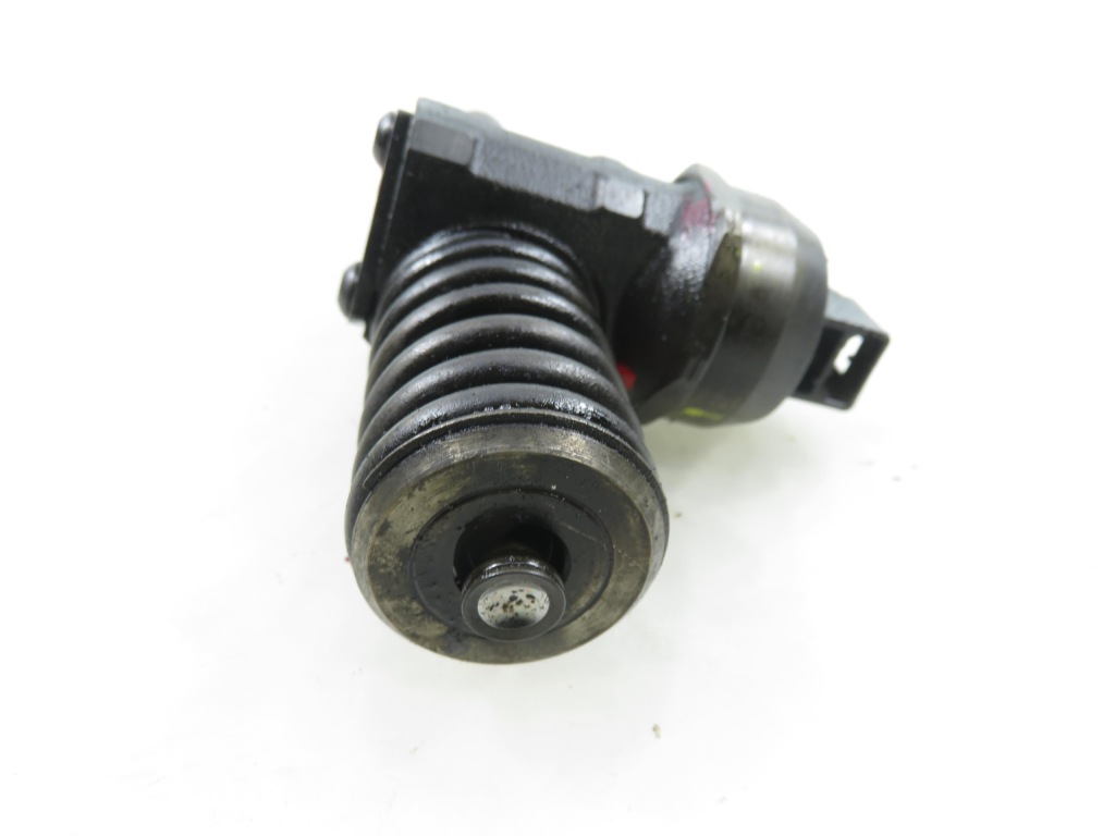 Насос-форсунка vw golf v 1.9 tdi 038130073ag 0414720215 с Разборки