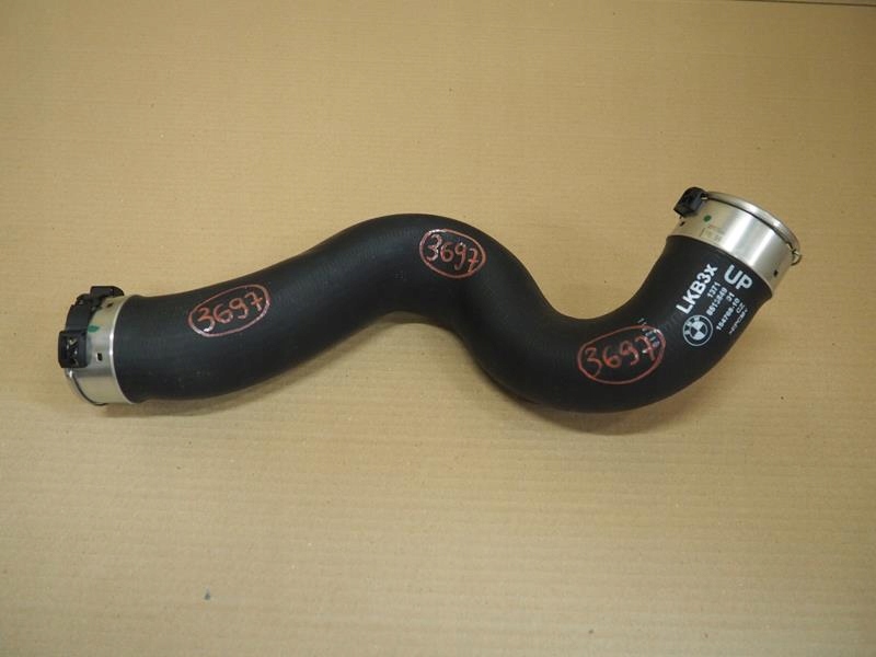 фото №2, Wąż шланг труба воздуха bmw f20 8513849