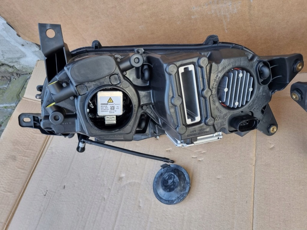 фото №12, Лампа передняя правая левая bentley continental gt