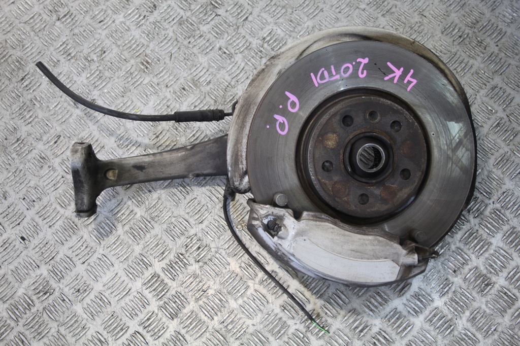 фото №1, Поворотный кулак правый перед audi a6 c8 4k0 4k5