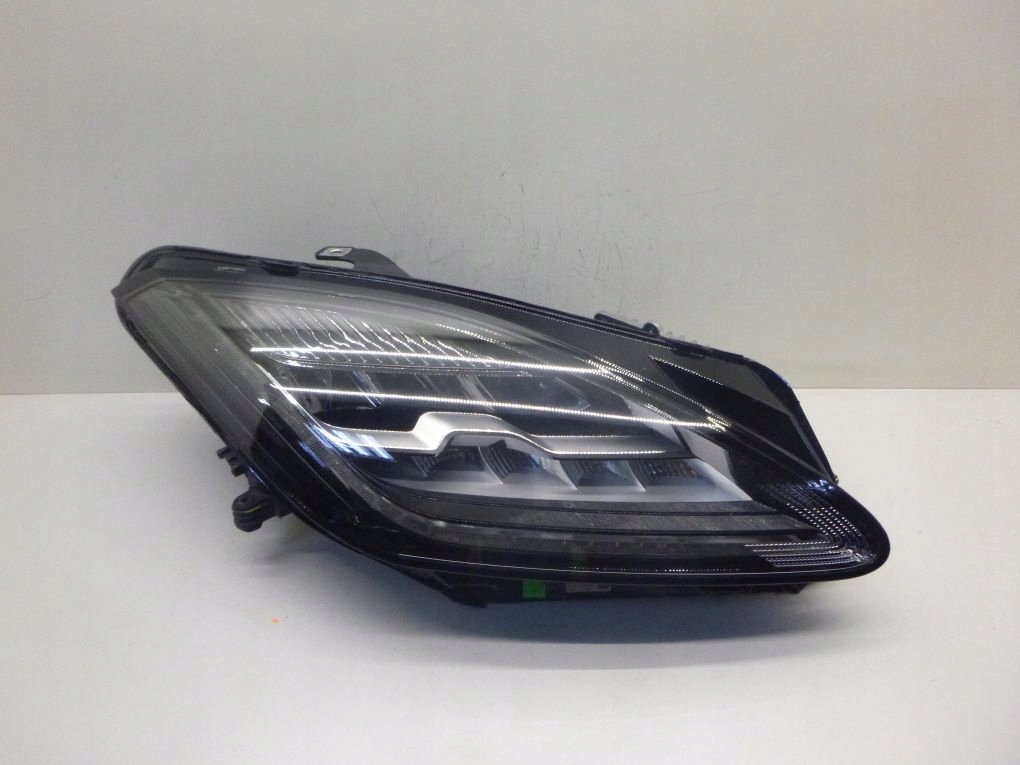 фото №1, Jaguar e-pace x540 full led kpl правый передний