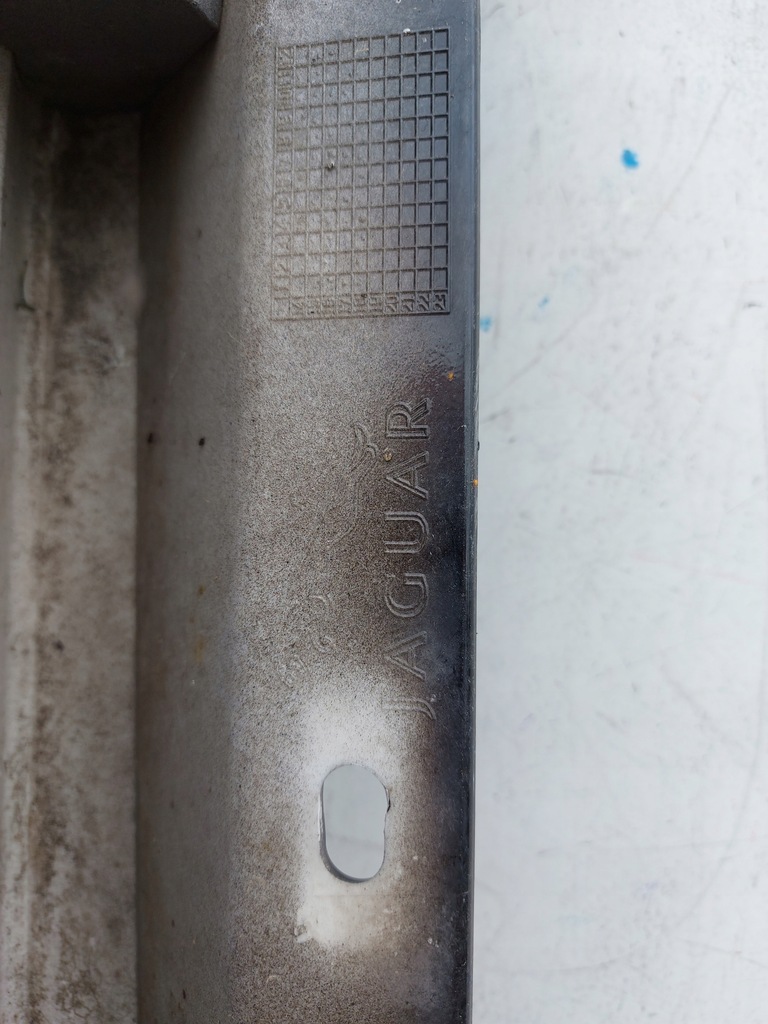 фото №11, Jaguar xe sport молдинг поріг накладка поріг лівий