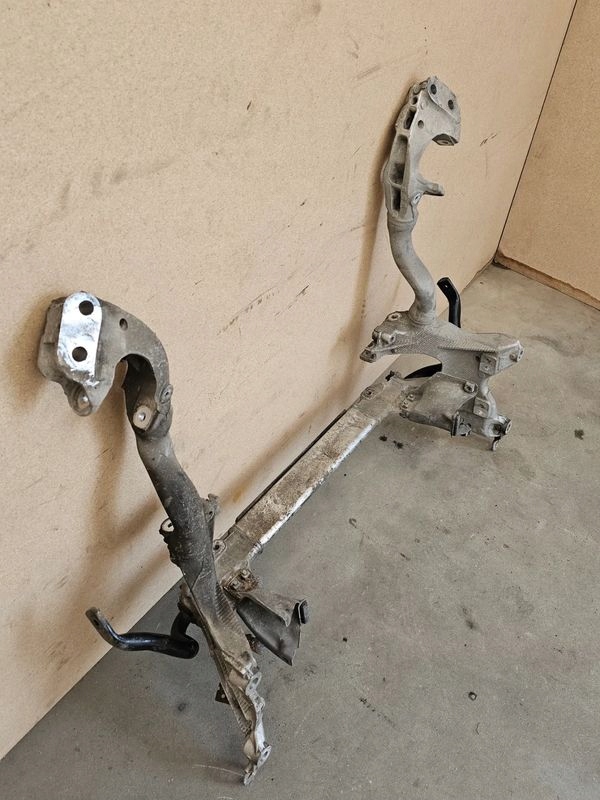 фото №9, Audi a4 b8 a5 балка двигателя подвеска перед